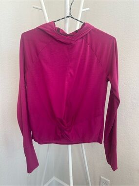 Title Nine Womens Twist Front Hooded Top Long Sleeve, Magenta, small
